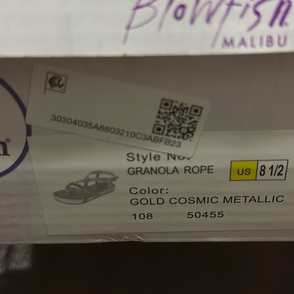 Blowfish Gold Sandals with Lattice Straps - Picture 3 of 3